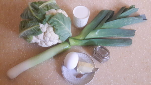 Ингредиенты для крем-супа из цветной капусты